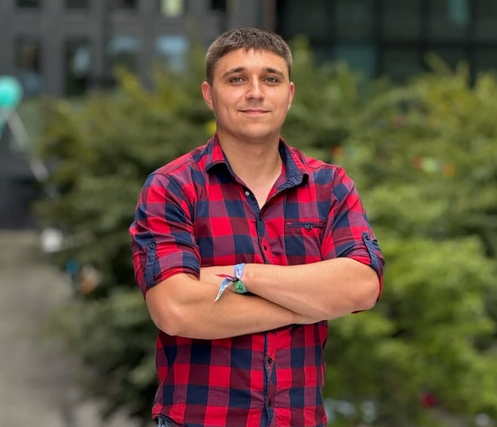 Артем Левченко